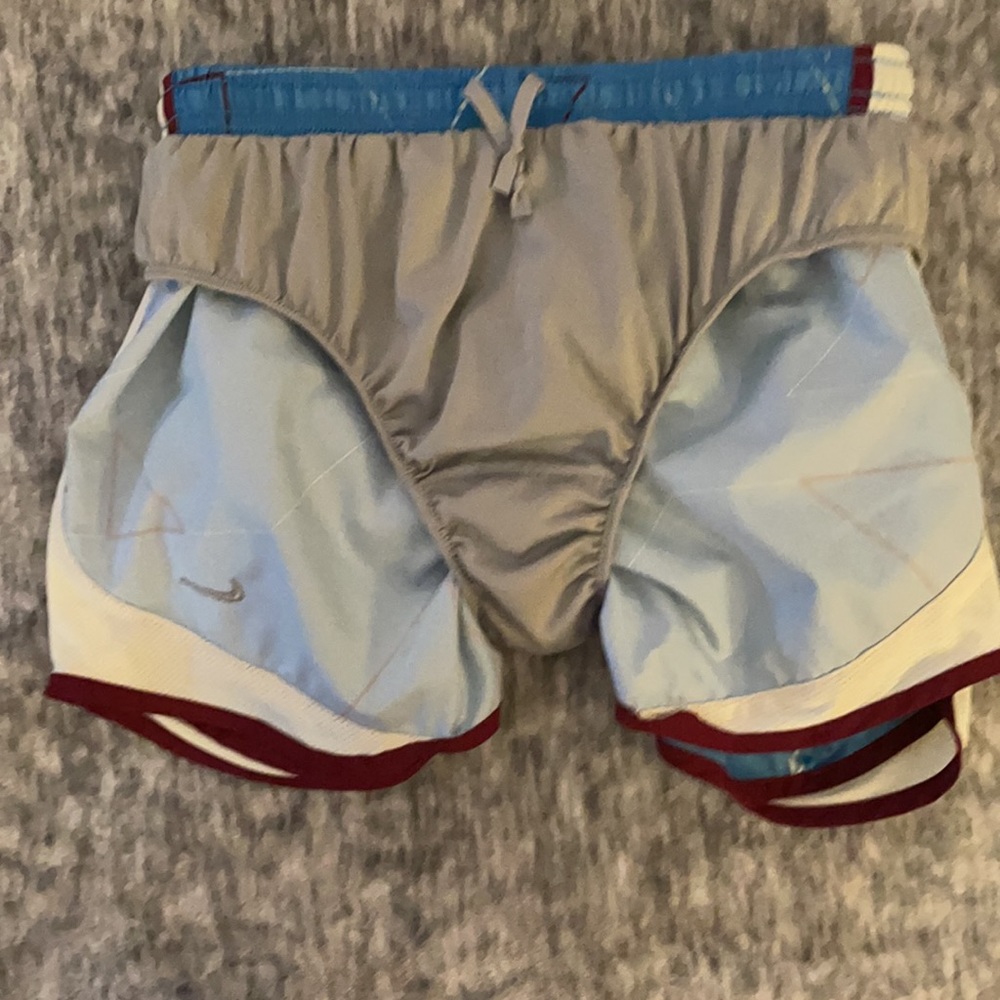 NWOT Nike Tempo Dri Fit Running Shorts - Picture 4 of 4